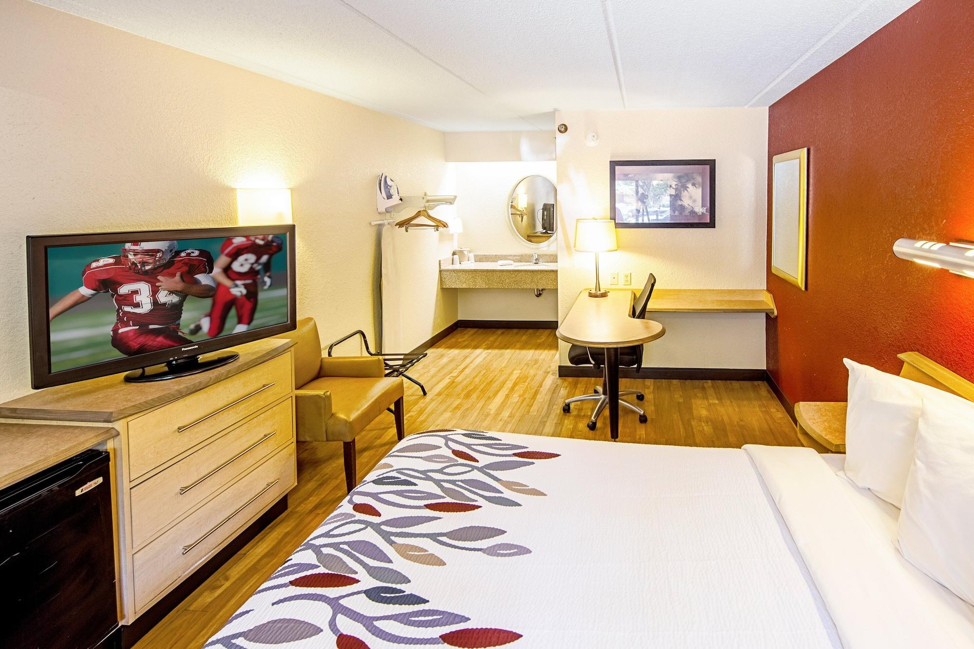 Red Roof Inn Florence - Civic Center Εξωτερικό φωτογραφία