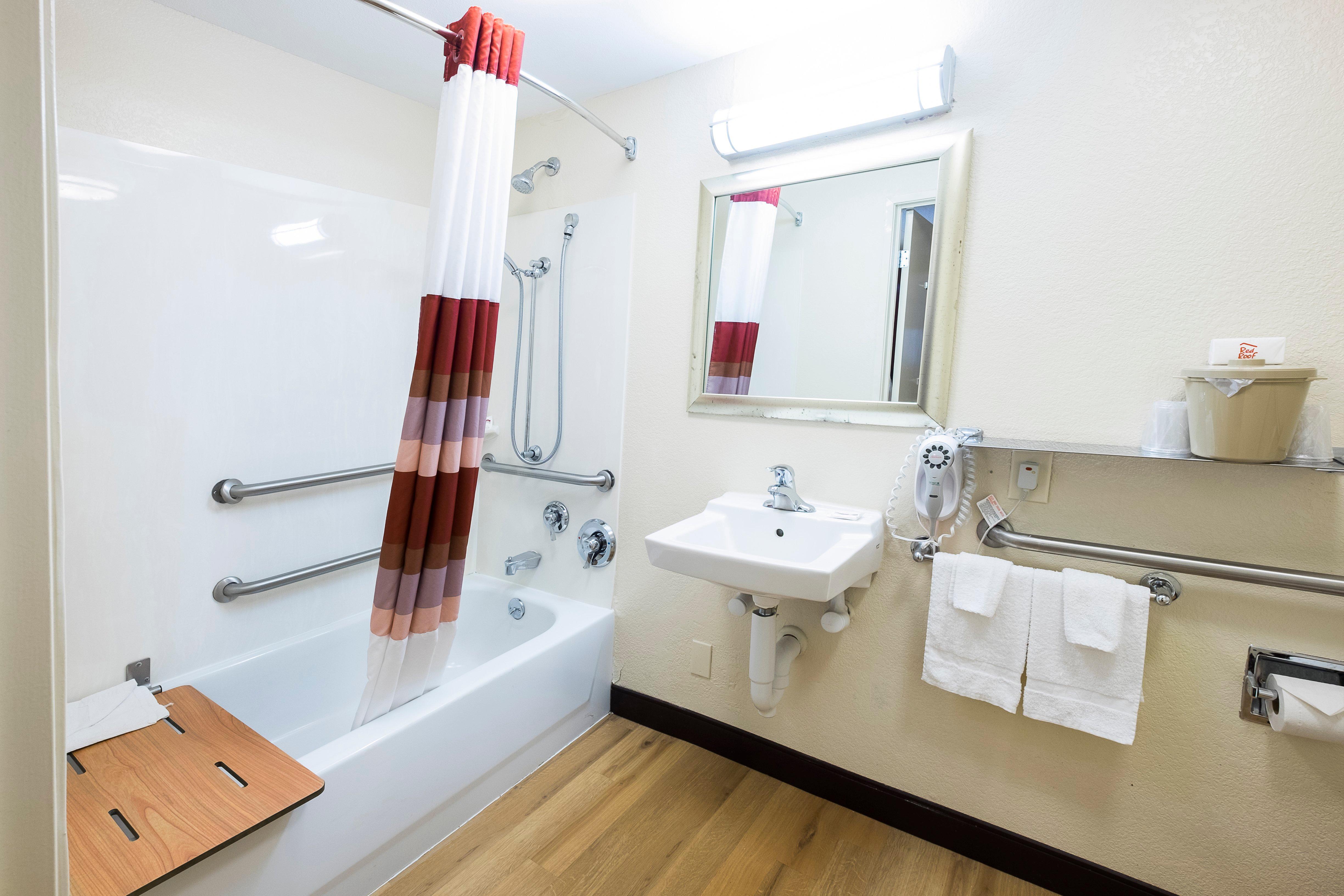 Red Roof Inn Florence - Civic Center Εξωτερικό φωτογραφία