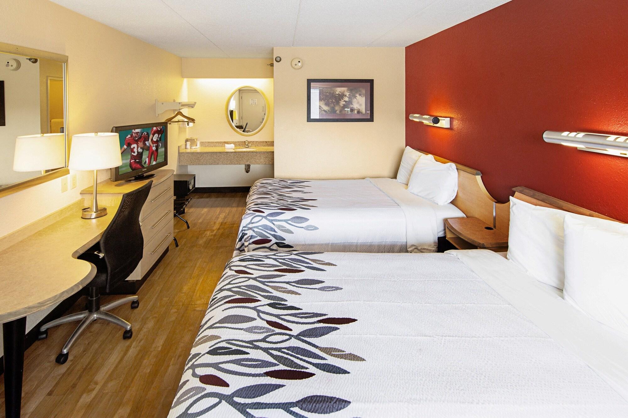 Red Roof Inn Florence - Civic Center Εξωτερικό φωτογραφία