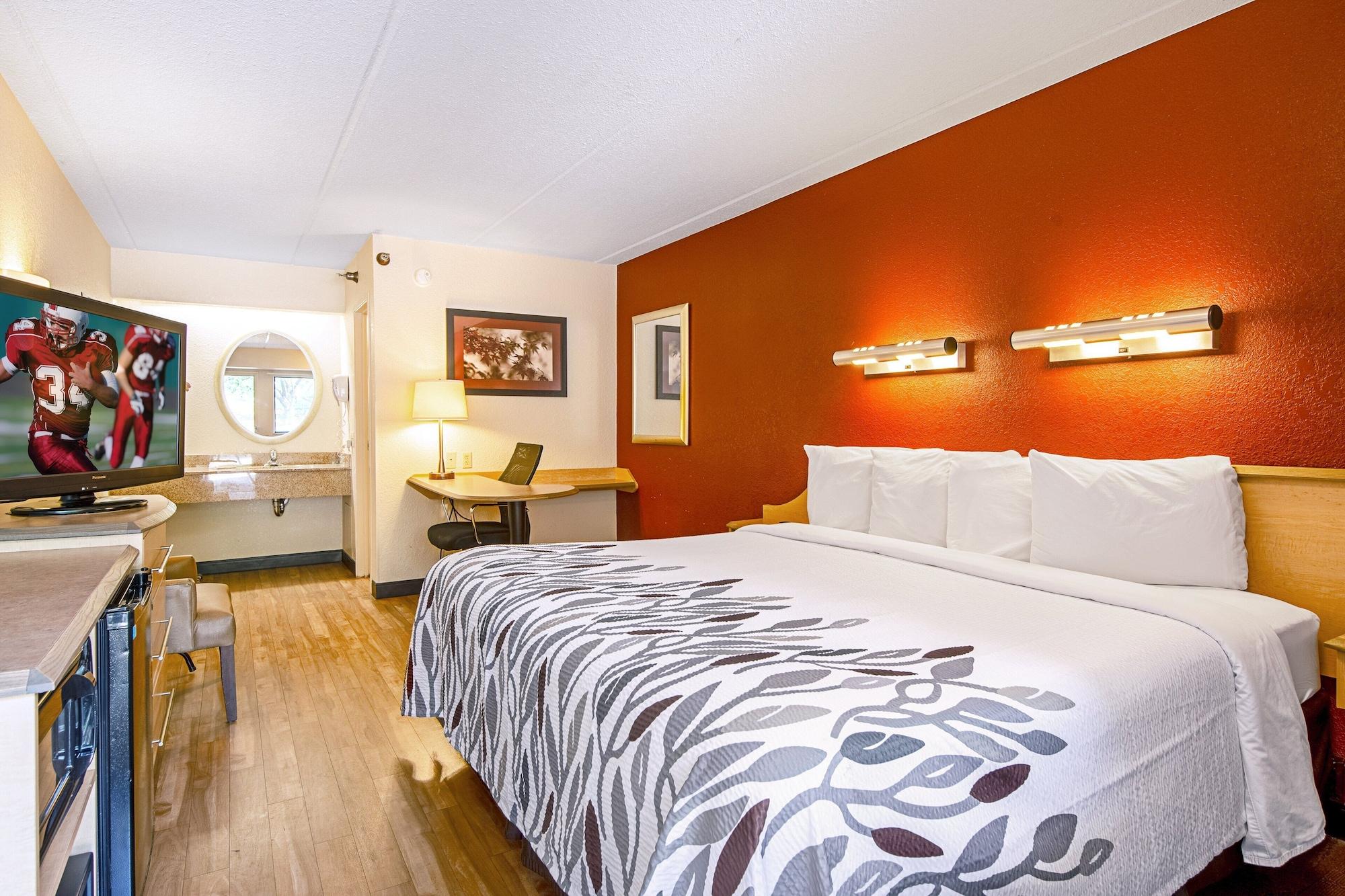 Red Roof Inn Florence - Civic Center Εξωτερικό φωτογραφία