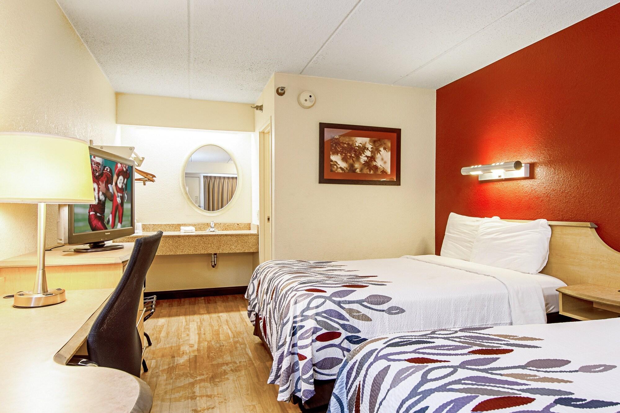 Red Roof Inn Florence - Civic Center Εξωτερικό φωτογραφία