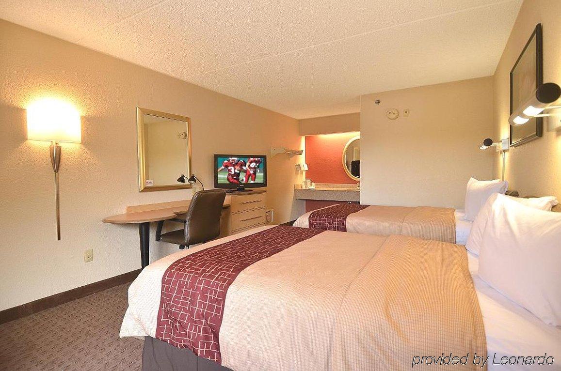 Red Roof Inn Florence - Civic Center Εξωτερικό φωτογραφία