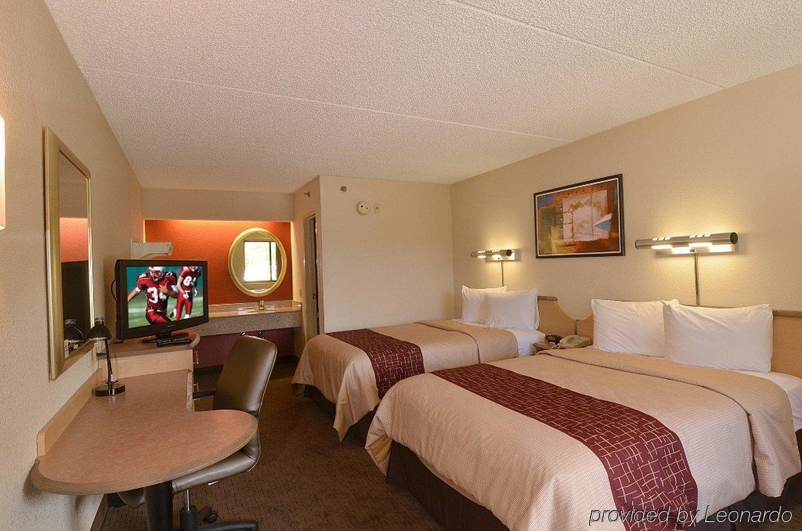 Red Roof Inn Florence - Civic Center Εξωτερικό φωτογραφία