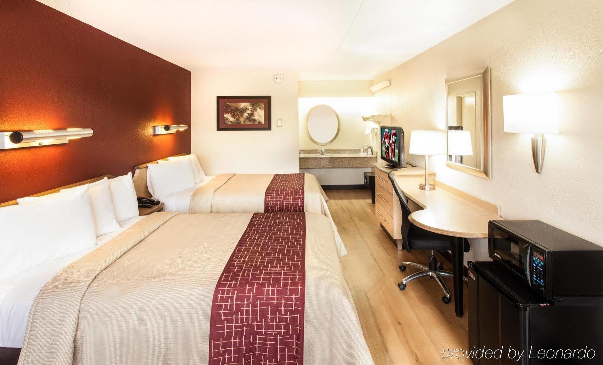 Red Roof Inn Florence - Civic Center Εξωτερικό φωτογραφία